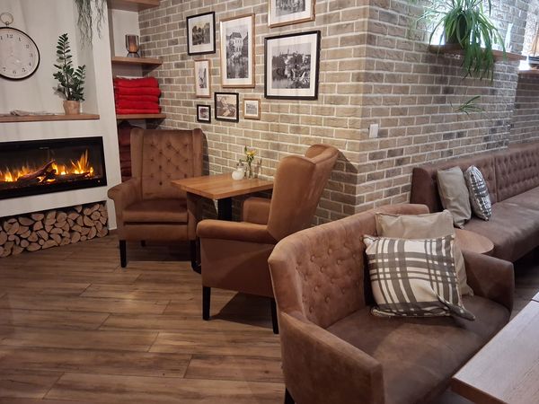 Čalouněné lavice Divan Lounge do restaurace